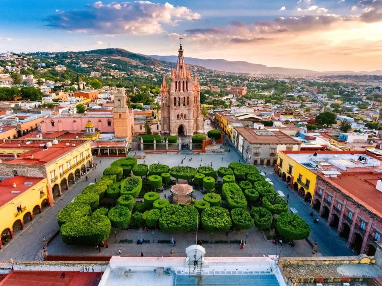 What Drives Value Inside the Historic Center