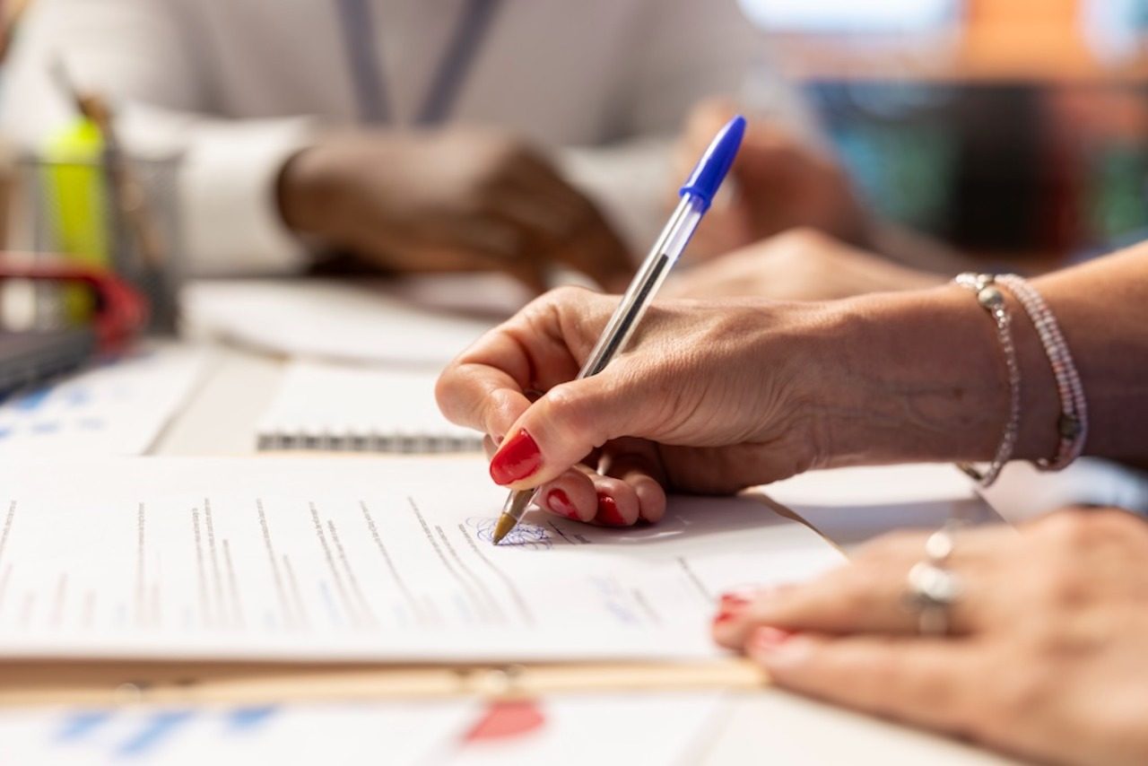 What Foreign Buyers Need to Know Before Signing